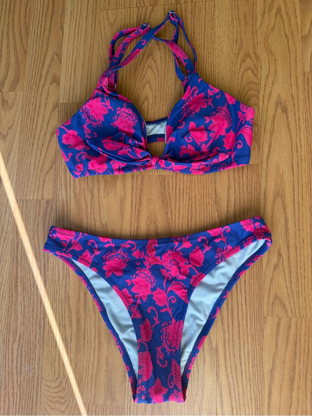Cupshe Blue & Hot Pink Floral Bikini Set